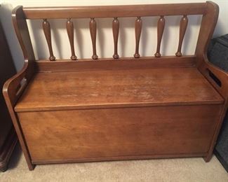 Deacons Bench with Storage