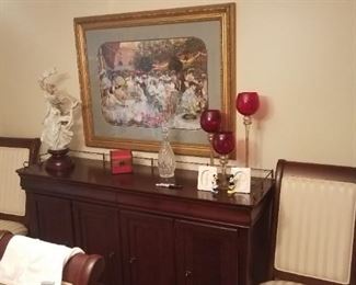 Beautiful dining room set. 