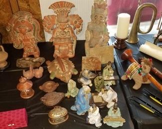 Mud people figures, many vintage. 