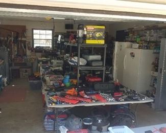 We could open our own Hardware store this week, no CHINA junk here, all U.S brands, TONS NOS. 