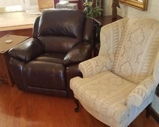 Single recliner, clean - damage free, Available for pre-sale @ $150.00