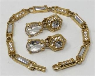 Swarovski Earrings and Bracelet https://ctbids.com/#!/description/share/332975