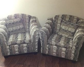 Two Upholstered Chairs https://ctbids.com/#!/description/share/333009