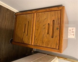 File cabinet 30.5" tall 24.5" deep 20" wide $25