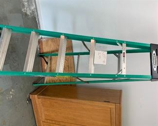6' tall werner fiberglass ladder $42