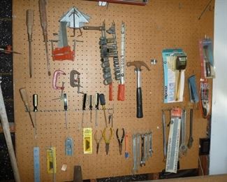 Better picture of the tools,we will have them all priced and displayed
