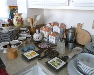 Cute kitchen items and some nice dish sets.