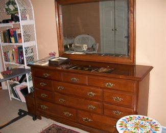 Triple dresser with mirror