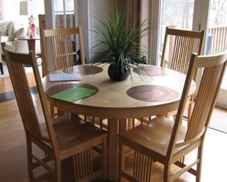 Frank Lloyd Wright Style Kitchen Set