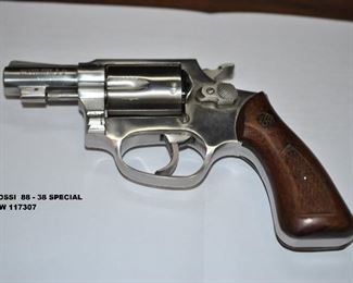 Rossi - 88 - 38 special - W117307 3-DSC_0024
