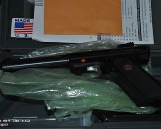 Ruger - MKIII - 22lr - Black - 228-30737 3-DSC_0031