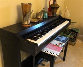 Korg 2500 concert electric piano 
Great condition 