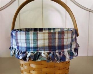 Longaberger Basket Handwoven 2000