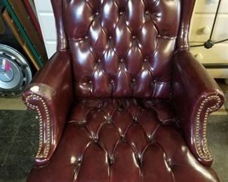 Leather Office Chair with Wooden Base
