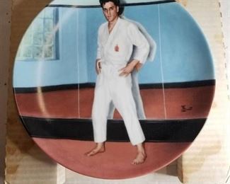 Plate Decor , Going For The Black Belt