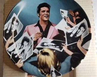 Plate Decor , Stage Door Autographs