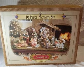 Grandeur Noel 10 Piece Nativity Set Collectors Edition