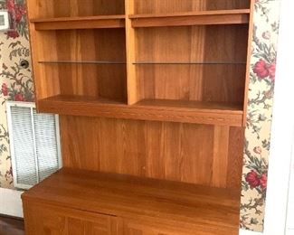 Mid-century cabinet/shelf unit