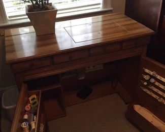 Singer sewing cabinet 