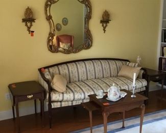 Formal living room - replica sofa super comfy - Italian mirro
