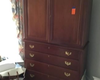 Sutters armoire chest / combo 