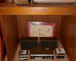 Vintage 8 Track Player w/ Speakers and tapes