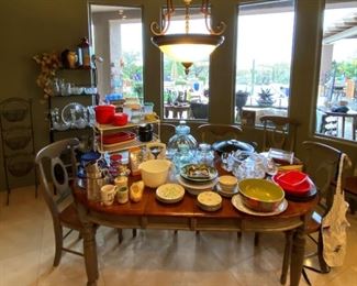 Kitchen table 6 chairs
Kitchen gadgets