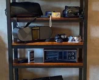 Electronics
Bookshelf