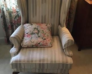 Large Upholstered Wing Back Chair https://ctbids.com/#!/description/share/337669