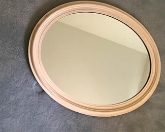 Oval Mirror https://ctbids.com/#!/description/share/337777
