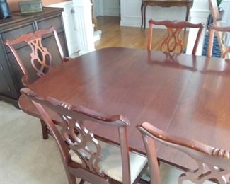 Stunning dining room table with pedestal base & 6 chairs and leaves and China Cabinet/breakfront lighted 