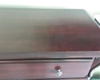 New Classic Home Furnishings Chest of Drawers x 2 and night stands x 2