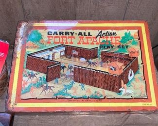 Vintage carry all action Fort Apache play set