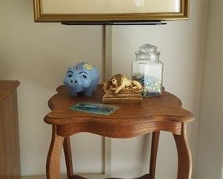 Oak center table, 1 of 3