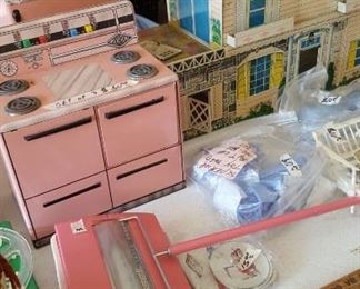 Vintage metal doll house, pink toy stove & refrigerator