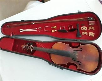 Stradiuarius Violin