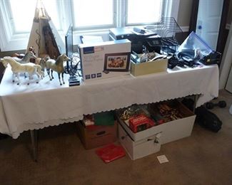 Electronics and Breyer Horses