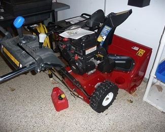 Toro Power Max 726 OE Snow Blower
