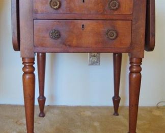 L103 Wooden End Table with Double Drop Leaf 