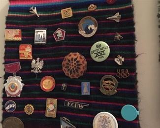 Nice selection of vintage buttons and patches.