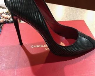 charles david.pumps