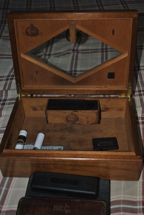 Tobacco Humidor 