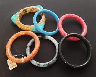 Bracelets https://ctbids.com/#!/description/share/338011