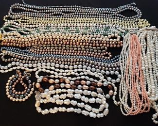 Beads & Pearls https://ctbids.com/#!/description/share/338050