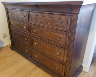 Chest of Drawers https://ctbids.com/#!/description/share/338036