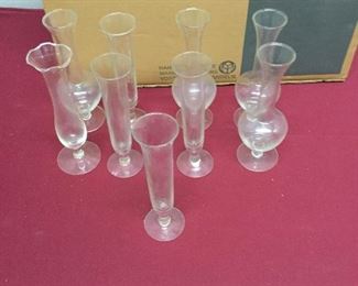 Set of 35 Bud Vases https://ctbids.com/#!/description/share/337618