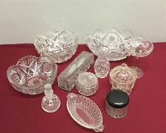 Assorted Cut Glass Pieces https://ctbids.com/#!/description/share/337624