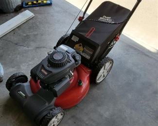 Craftsman self propelled lawn mower https://ctbids.com/#!/description/share/337882