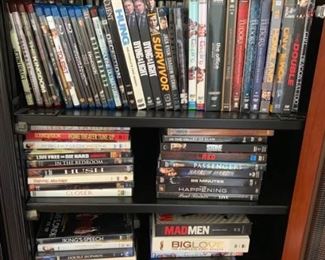 Assortment of DVD/BluRay Discs https://ctbids.com/#!/description/share/337918