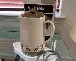Russell Hobbs Vintage Coffee Pot https://ctbids.com/#!/description/share/337927